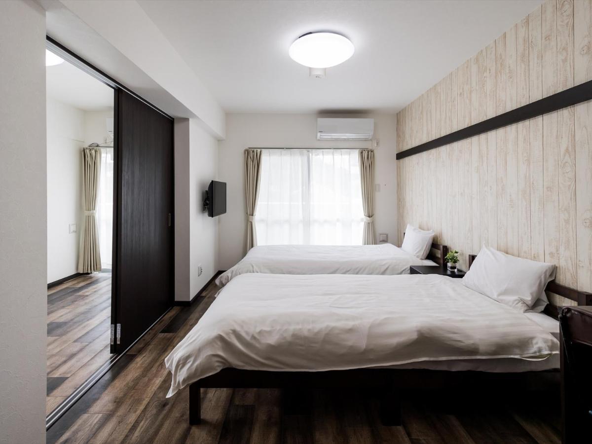 Hotel Tomas Наго Екстериор снимка
