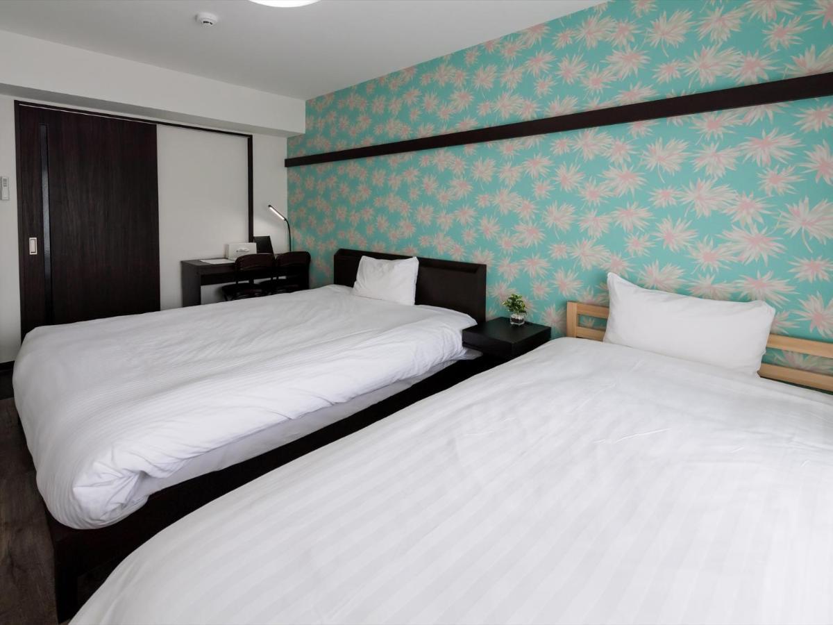 Hotel Tomas Наго Екстериор снимка
