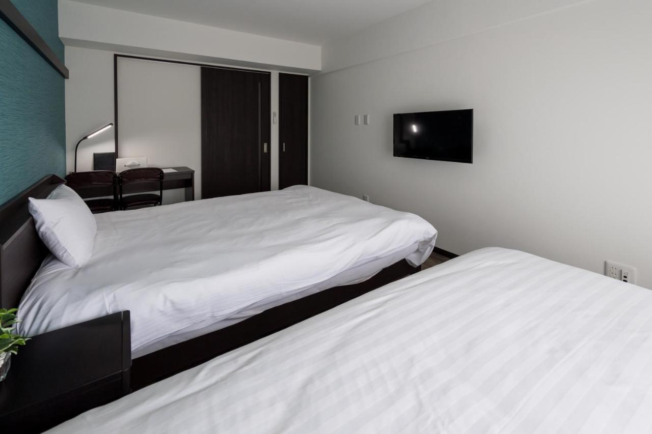 Hotel Tomas Наго Екстериор снимка
