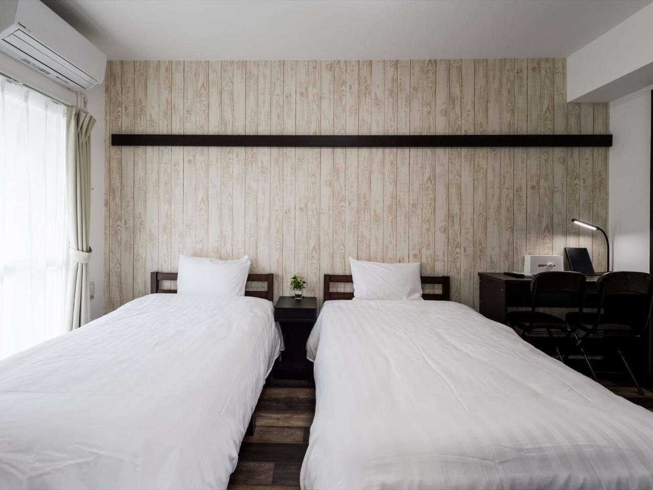 Hotel Tomas Наго Екстериор снимка